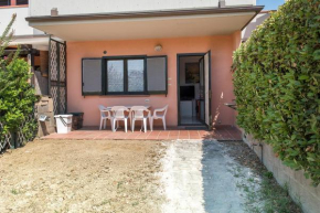 M323 - Marcelli, delizioso trilocale con giardino